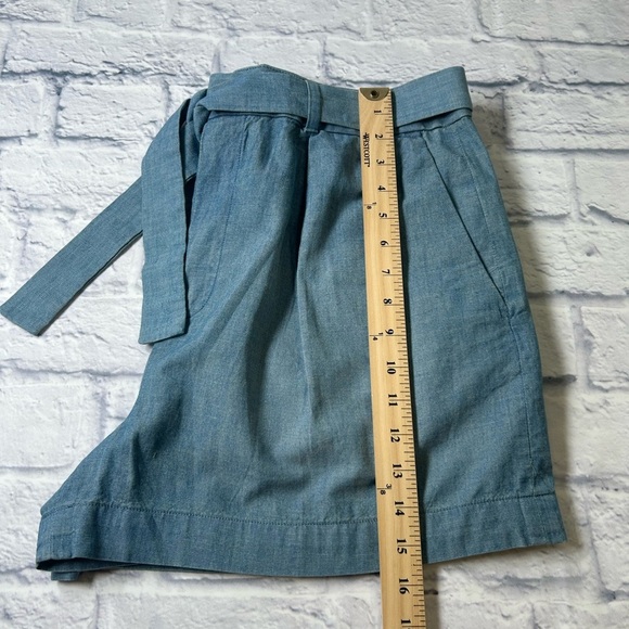 NWT Polo Ralph Lauren Chambray Belted Shorts. Size 14. - Picture 6 of 6